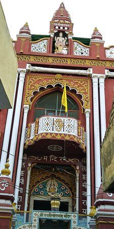 Chunne Miyan's Lakshmi Narayan Temple